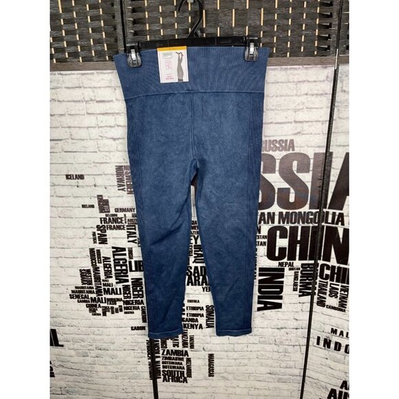 No Boundaries Jrs L Dark Blue Ribbed Trim Seamlesss High Rise Crop Leggings - Picture 2 of 3